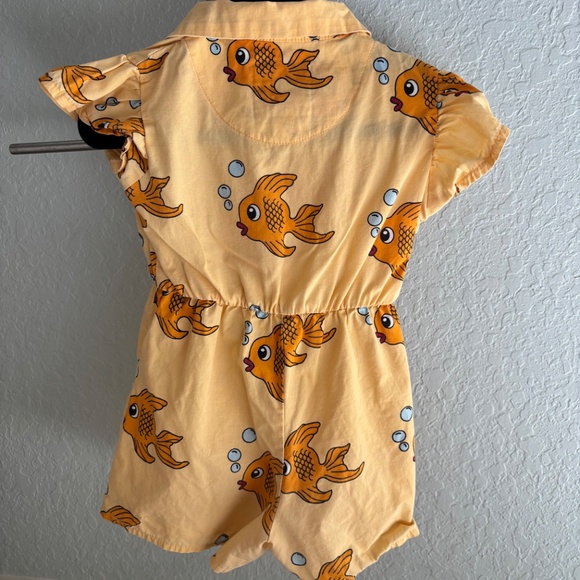 Hugo Loves Tiki Fish Romper - Picture 3 of 3